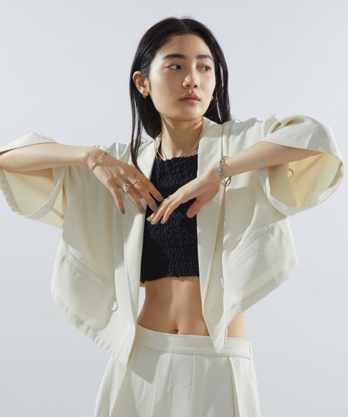 Aunt Marie's（アントマリーズ）の「クロップドルーズジャケット / SET UP対応（テーラードジャケット・レディース・ネイビー/ブラック/アイボリー・FREE）」の6枚目の写真