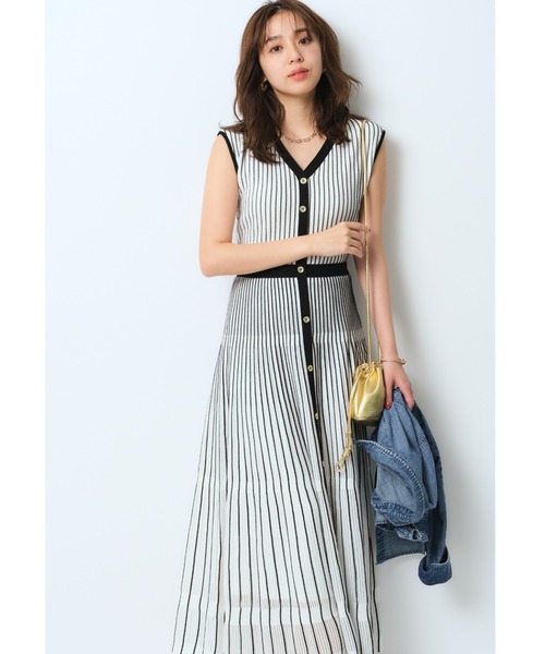 JUSGLITTY（ジャスグリッティー）の「配色プリーツニットワンピース