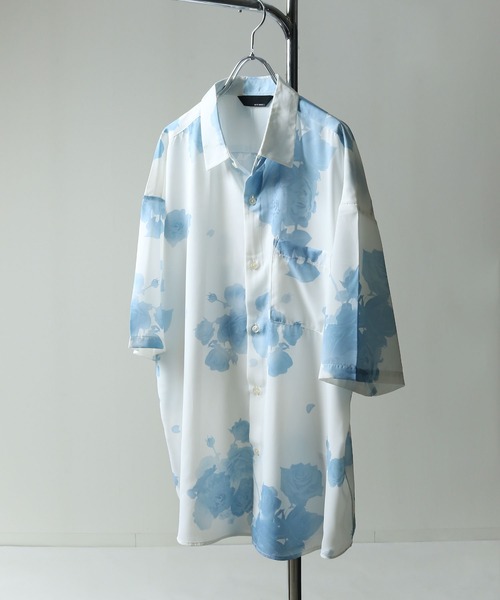 Naive magic(ナイーブマジック)の「【NAIVE MAGIC】 とろみ ドレープ シルクタッチ ワイドシルエット レギュラーカラー 柄シャツ(シャツ/ブラウス・メンズ・ブラック系/ブルー/グレー/ホワイト/ブラック・LARGE/MEDIUM)」の1枚目の写真