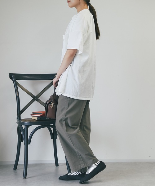 un dix cors（アンディコール）の「スパンローン気流染めシャツ（シャツ/ブラウス・レディース・オフホワイト/チャコールグレー/ブルー・FREE）」の15枚目の写真