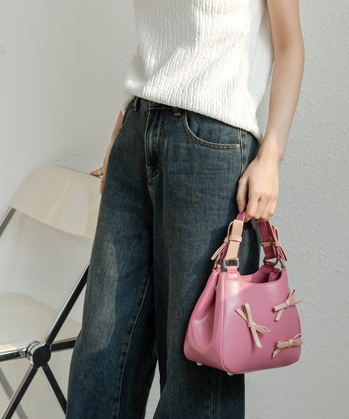 LA VORAGINE(ラ ヴォラジネ)の「リボン付き2wayショルダーバッグ/ハンドバッグ(ショルダーバッグ・レディース・ピンク/ブラック/アイボリー/シルバー・FREE)」の7枚目の写真