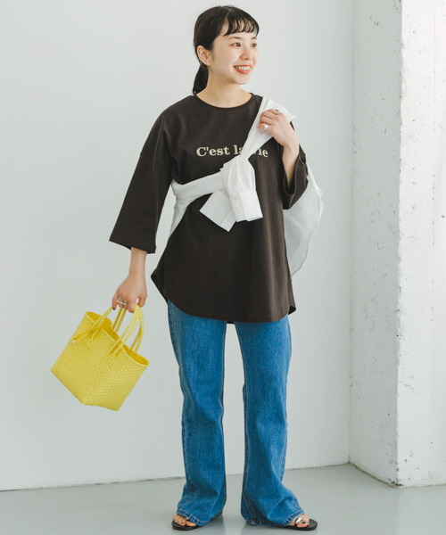 ITEMS URBANRESEARCH（アイテムズ アーバンリサーチ）の「ロゴハンソデビッグTシャツ（Tシャツ/カットソー・レディース・ダークブラウン/オフホワイト/ライトベージュ・FREE）」の4枚目の写真