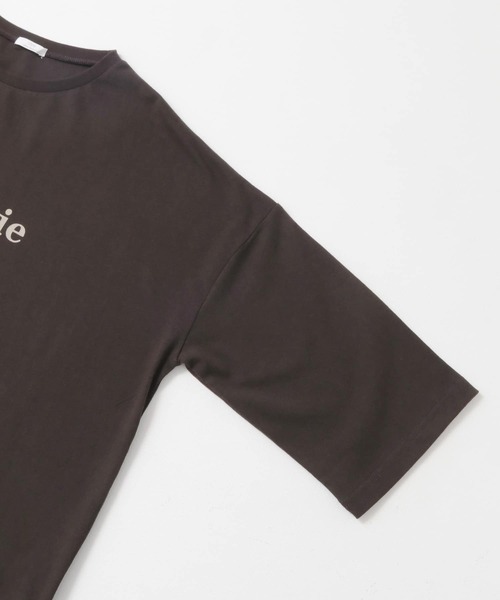 ITEMS URBANRESEARCH（アイテムズ アーバンリサーチ）の「ロゴハンソデビッグTシャツ（Tシャツ/カットソー・レディース・ダークブラウン/オフホワイト/ライトベージュ・FREE）」の16枚目の写真