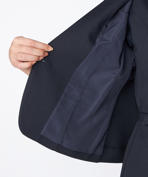 LAISSE PASSE（レッセパッセ）の「Vカラーサマージャケット（その他アウター・レディース・ベージュ/ネイビー・SMALL/MEDIUM）」の12枚目の写真