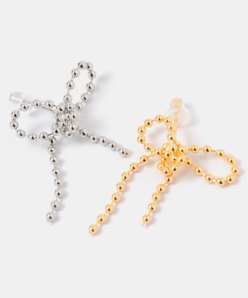 FOREVER 21(フォーエバー トゥエンティーワン)の「ボールリボンピアス(ピアス(両耳用)・レディース・シルバー/ゴールド・FREE)」の3枚目の写真