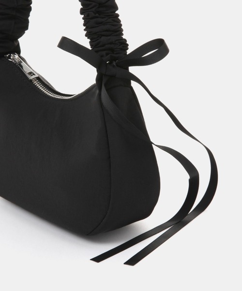 FOREVER 21(フォーエバー トゥエンティーワン)の「【2024SS】サイドリボンミニバッグ(ハンドバッグ・レディース・ブラック/ネイビー/レッド・FREE)」の7枚目の写真