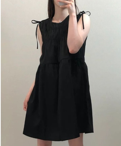 gossip!ロサンゼルス(ゴシップロサンゼルス)の「ショルダーストリングギャザーワンピース(ワンピース・レディース・ホワイト/ブラック・FREE)」の13枚目の写真