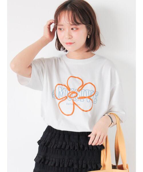 ehka sopo(エヘカソポ)の「柄アソート花ロゴプリントTシャツ(Tシャツ/カットソー・レディース・ネイビー/オフホワイト/ブラック/グリーン・F)」の2枚目の写真