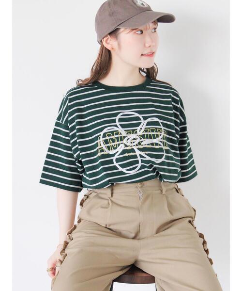 ehka sopo(エヘカソポ)の「柄アソート花ロゴプリントTシャツ(Tシャツ/カットソー・レディース・ネイビー/オフホワイト/ブラック/グリーン・F)」の4枚目の写真