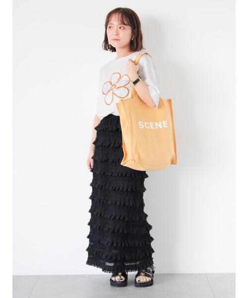 ehka sopo(エヘカソポ)の「柄アソート花ロゴプリントTシャツ(Tシャツ/カットソー・レディース・ネイビー/オフホワイト/ブラック/グリーン・F)」の9枚目の写真