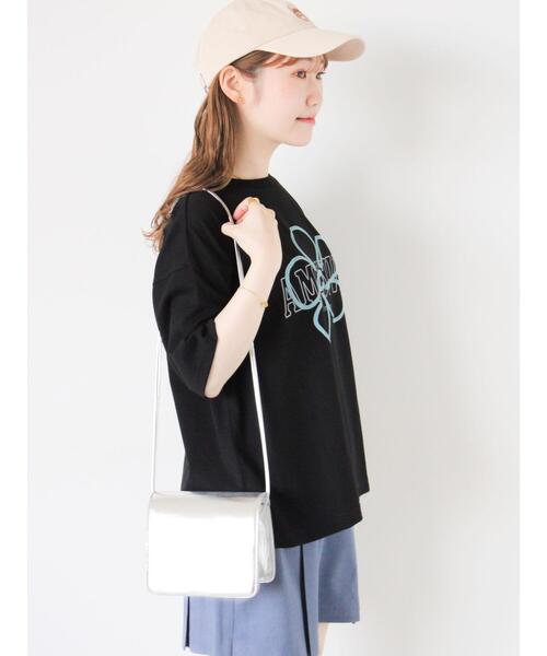 ehka sopo(エヘカソポ)の「柄アソート花ロゴプリントTシャツ(Tシャツ/カットソー・レディース・ネイビー/オフホワイト/ブラック/グリーン・F)」の18枚目の写真