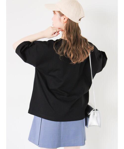 ehka sopo(エヘカソポ)の「柄アソート花ロゴプリントTシャツ(Tシャツ/カットソー・レディース・ネイビー/オフホワイト/ブラック/グリーン・F)」の20枚目の写真