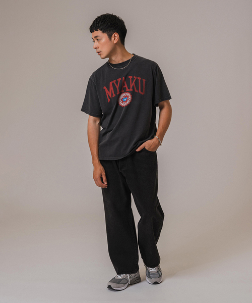 REMI RELIEF（レミレリーフ）の「REMI RELIEF(レミレリーフ) 別注 ミャクミャク Tシャツ（Tシャツ/カットソー・メンズ・ブラック/アイボリー/ネイビー・MEDIUM/LARGE/X-LARGE）」の8枚目の写真