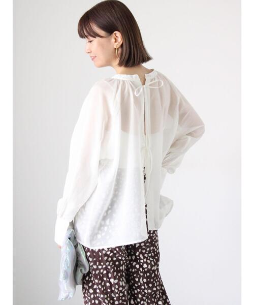 Lugnoncure（ルノンキュール）の「前後2WAYシアーリボンブラウス（シャツ/ブラウス・レディース・オフホワイト/オレンジ/ブラック・F）」の3枚目の写真