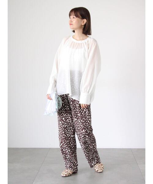 Lugnoncure（ルノンキュール）の「前後2WAYシアーリボンブラウス（シャツ/ブラウス・レディース・オフホワイト/オレンジ/ブラック・F）」の4枚目の写真