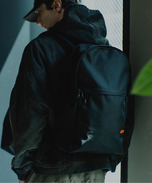 MAKAVELIC（マキャベリック）の「Re:ROOT. DAYPACK（バックパック/リュック・メンズ・ブラック・ONE SIZE）」の11枚目の写真