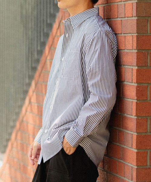 ITEMS URBANRESEARCH（アイテムズ アーバンリサーチ）の「起毛ストライプ レギュラーカラーシャツ（シャツ/ブラウス・メンズ・ブラック/ブルー・MEDIUM/LARGE）」の5枚目の写真