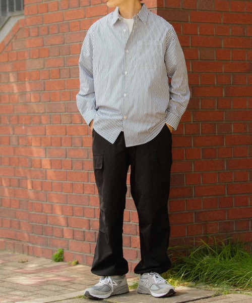 ITEMS URBANRESEARCH（アイテムズ アーバンリサーチ）の「起毛ストライプ レギュラーカラーシャツ（シャツ/ブラウス・メンズ・ブラック/ブルー・MEDIUM/LARGE）」の6枚目の写真