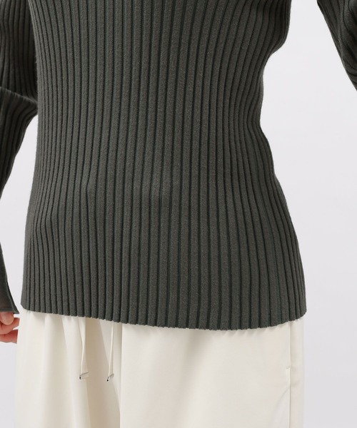 LAKOLE（ラコレ）の「12ゲージリブ袖シアープルオーバー / 116719（ニット/セーター・レディース・チャコールグレー/イエロー系その他/アイボリー/ライトブルー・MEDIUM/SMALL）」の13枚目の写真