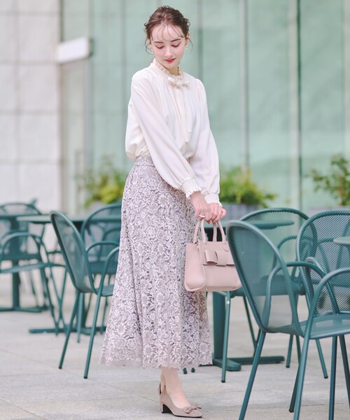 couture brooch（クチュールブローチ）の「◆【好印象なレディブラウス】タイ付きピコフリルブラウス（シャツ/ブラウス・レディース・ライトグレー/ブラック/アイボリー・38/36/40/42）」の22枚目の写真