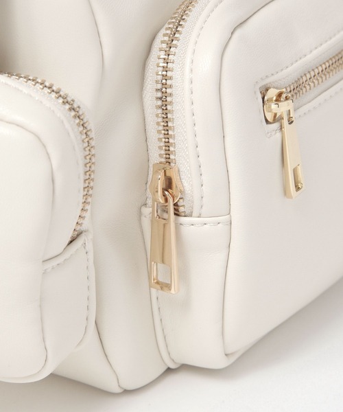 BAYFLOW（ベイフロー）の「[斜めがけもできる]ポケット2WAYバッグ（ハンドバッグ・レディース・ブラック/オフホワイト・FREE）」の18枚目の写真