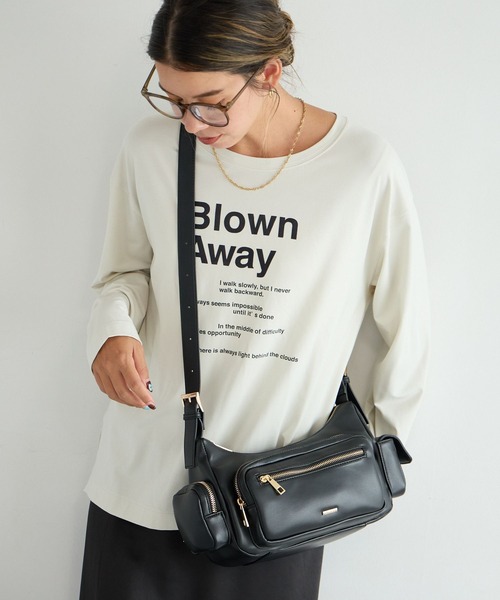 BAYFLOW（ベイフロー）の「[斜めがけもできる]ポケット2WAYバッグ（ハンドバッグ・レディース・ブラック/オフホワイト・FREE）」の6枚目の写真