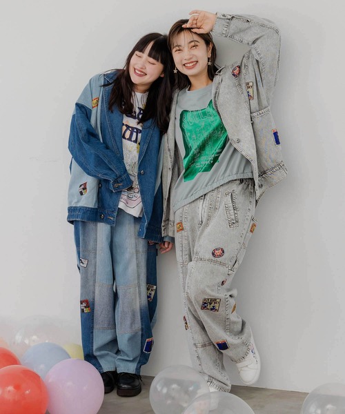 ScoLar（スカラー）の「143623：ケミカル加工orユーズドデニム風パッチワーク ペインターパンツ（デニムパンツ・レディース・グレー/ブルー・M）」の4枚目の写真