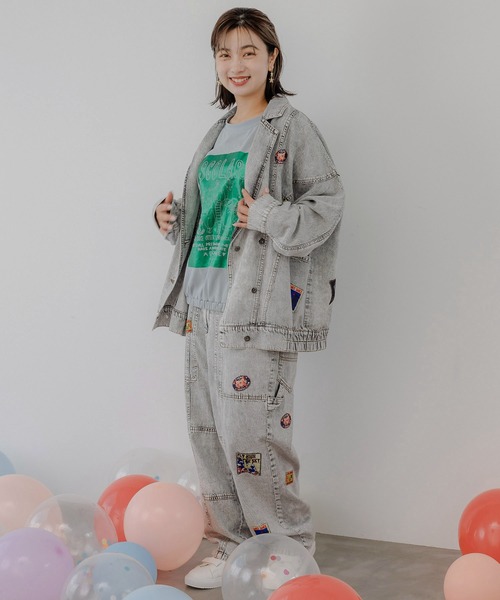 ScoLar（スカラー）の「143623：ケミカル加工orユーズドデニム風パッチワーク ペインターパンツ（デニムパンツ・レディース・グレー/ブルー・M）」の5枚目の写真