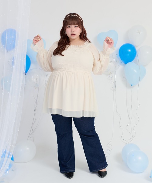 Louiosy(ルオシー)の「【大きいサイズ】2Wayシャーリングシフォンブラウス(シャツ/ブラウス・レディース・アイボリー/ライトブルー/ブラック・4L/3L)」の9枚目の写真