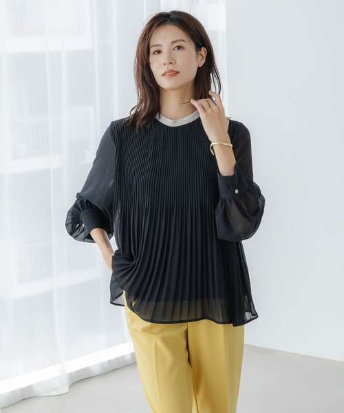 Elura(エルーラ)の「サラサラ着映えプリーツブラウス/144541(シャツ/ブラウス・レディース・ライトブルー/ブラック/ピンクベージュ/ベージュ・FREE)」の5枚目の写真