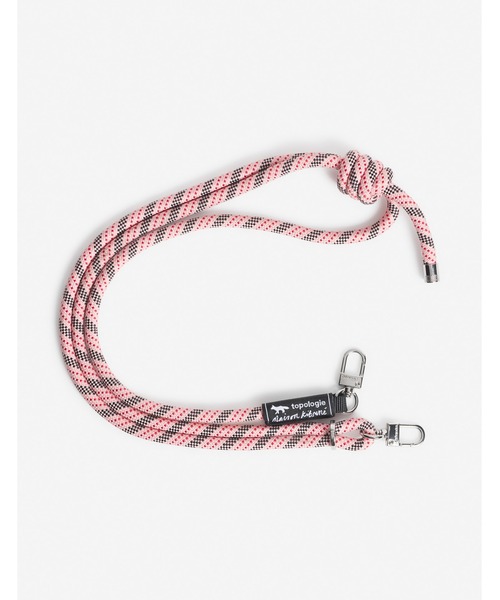 Maison Kitsune(メゾンキツネ)の「TOPOLOGIE x MAISON KITSUNE ADJUSTABLE STRAP(スマホグッズ・メンズ・ピンク/ブラック系その他・U)」の5枚目の写真