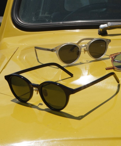 DULTON(ダルトン)の「GLASSES WITH COLOR BOSTON ROUND/ グラス ウィズ カラーレンズ ボストンラウンド(サングラス・メンズ・ブラック系2/ベージュ系1/ベージュ系3/ブルー系2/ブルー系1/ピンク系1/ピンク系2/ピンク系3/ブラック系1/ブラック系3/ベージュ系2/ブルー系3・FREE)」の3枚目の写真