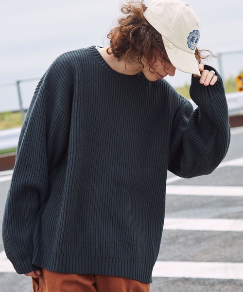 BARK MANHATTAN（バークマンハッタン）の「アンチピリング畦編みビッグシルエットクルーネックプルオーバーニット（ニット/セーター・メンズ・ワイン/ブラック/ダークグリーン/アイボリー/ネイビー/モカ/チャコール/ヘザーグレー・M/L）」の7枚目の写真