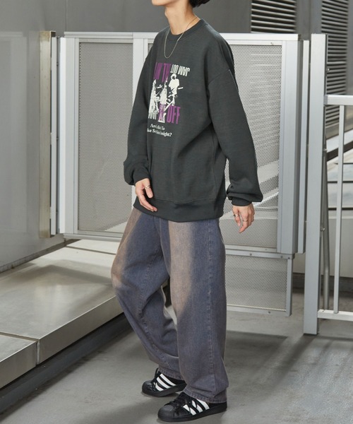 ヴィンテージライクグラフィックオーバーサイズクルーネックスウェット