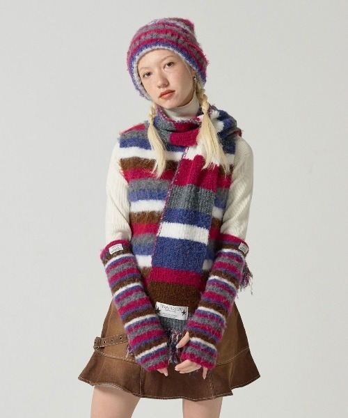 TINA：JOJUN（ティーナジョジュン）の「2024Limited Edition ニット帽 TINA：JOJUN（ニットキャップ/ビーニー・レディース・パープル/ブラウン・F）」の4枚目の写真