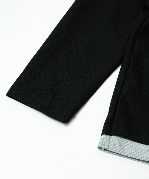 JilLA(ジルア)の「Henry Neck Long T-shirt / ヘンリーネックサーマルロングスリーブTシャツ レイヤードトップス(Tシャツ/カットソー・レディース・ブラック/グレー/ブラウン・L/M/XL)」の4枚目の写真
