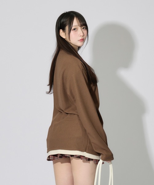 JilLA(ジルア)の「Henry Neck Long T-shirt / ヘンリーネックサーマルロングスリーブTシャツ レイヤードトップス(Tシャツ/カットソー・レディース・ブラック/グレー/ブラウン・L/M/XL)」の8枚目の写真