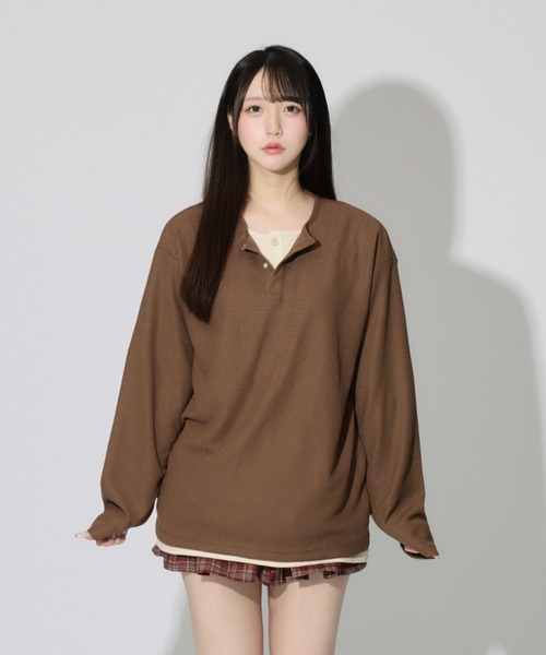 JilLA(ジルア)の「Henry Neck Long T-shirt / ヘンリーネックサーマルロングスリーブTシャツ レイヤードトップス(Tシャツ/カットソー・レディース・ブラック/グレー/ブラウン・L/M/XL)」の11枚目の写真