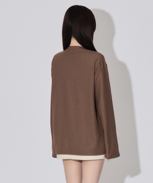 JilLA(ジルア)の「Henry Neck Long T-shirt / ヘンリーネックサーマルロングスリーブTシャツ レイヤードトップス(Tシャツ/カットソー・レディース・ブラック/グレー/ブラウン・L/M/XL)」の15枚目の写真
