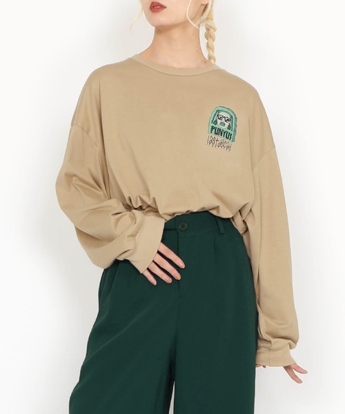 PUNYUS（プニュズ）の「Last decadeビッグロンＴ（Tシャツ/カットソー・レディース・ベージュ/ホワイト/ブラック・2/3/4）」の2枚目の写真