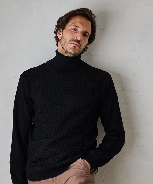 RATTLE TRAP（ラトルトラップ）の「ハイゲージ(12GG)タートルネックニット（ニット/セーター・メンズ・ブラック/ホワイト/ベージュ系その他・M/L/LL）」の2枚目の写真