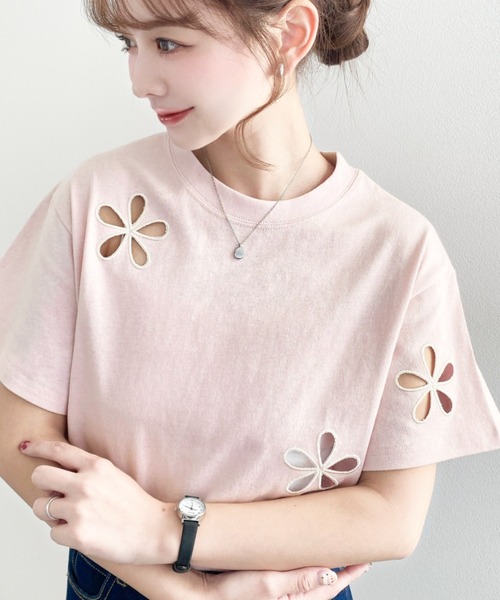 セール】フラワー刺繍半袖Tシャツ（Tシャツ/カットソー）｜moment+