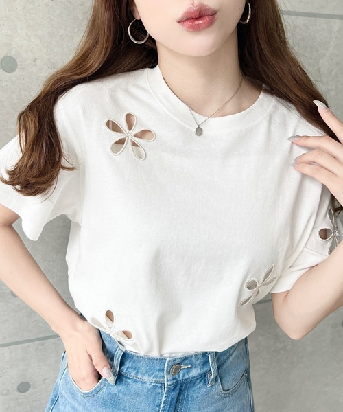 セール】フラワー刺繍半袖Tシャツ（Tシャツ/カットソー）｜moment+