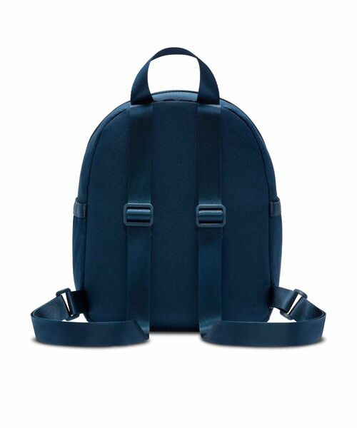 NIKE(ナイキ)の「ナイキ スポーツウェア フューチュラ ウィメンズ ミニ バックパック (6L) / Nike Sportswear Futura Women's Mini Backpack (6L) FZ2474-478 Armory Navy(バックパック/リュック・レディース・ブルー系その他・ONE SIZE)」の9枚目の写真