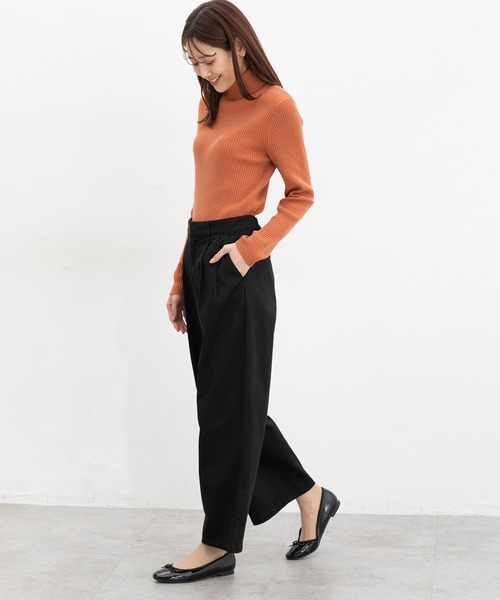 Honeys（ハニーズ）の「チノワイドストレート（股下６４ｃｍ）（チノパンツ・レディース・ブラック/ベージュ/キャメル/カーキ・L/LL/M/S/SS）」の10枚目の写真