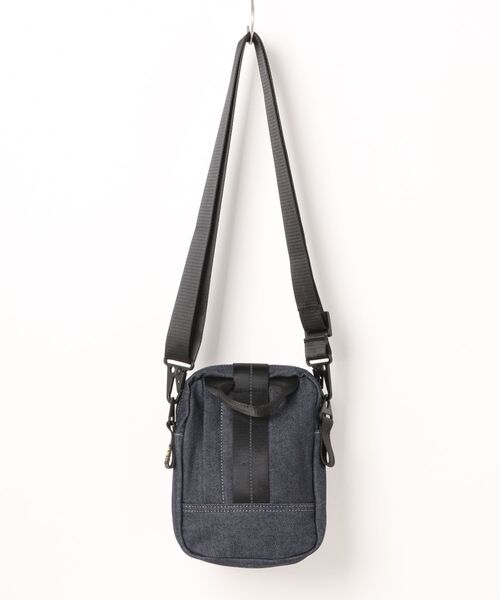 G-STAR（ジースター）の「CROSS BODY BAG/デニムボディーバッグ（ボディバッグ/ウエストポーチ・メンズ・ダークインディゴブルー・ONE SIZE）」の5枚目の写真