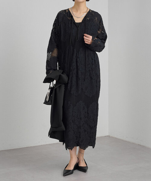 Omekashi（オメカシ）の「メッシュレーススカラップワンピース（ワンピース・レディース・オフホワイト/ブラック/ブルー・38/36）」の11枚目の写真