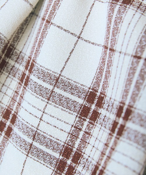 marun(マルン)の「<大きいサイズ>2点セット(チェックジャケット+チュールスカート)marun(スカート・レディース・ブラウン/ホワイト・L/LL/3L/4L/5L)」の21枚目の写真