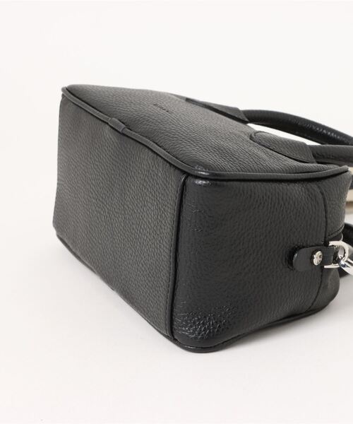 RIPANI(リパーニ)の「【RIPANI】レザーミニボストンバッグ(Q56401)(ボストンバッグ・レディース・ホワイト/ブラック/レッド/ライトブルー・ALL)」の9枚目の写真