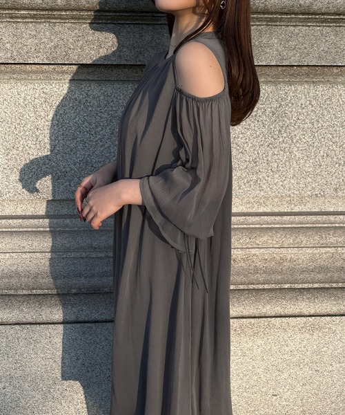 【kindababy】Iris long dress〜ロング肩紐ワンピース★2023春 セール】肩開きシアーロングワンピース(ワンピース)|JUNOAH